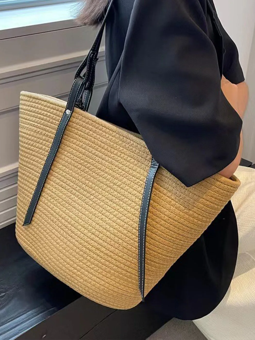 Beach-Style Woven Large Capacity Shoulder Tote Bag