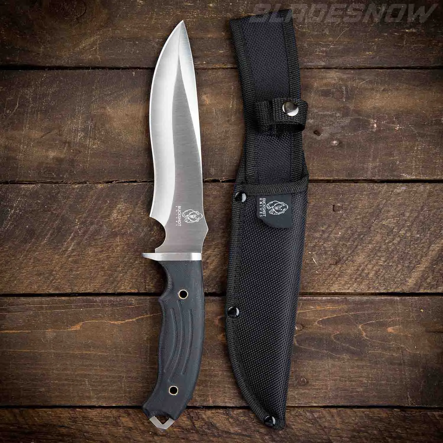 Bushcraft Knife Black G10