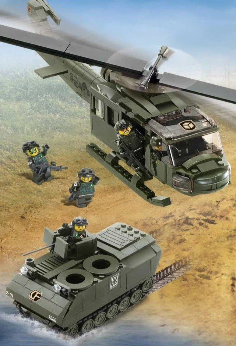 Cobra Combatant Tactical Expedition: 562-Piece Military Search Party Building Kit