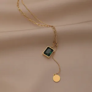 Gold-Plated Lariat Necklace with Emerald Green Pendant – Elegant Minimalist Jewelry-jltn0563