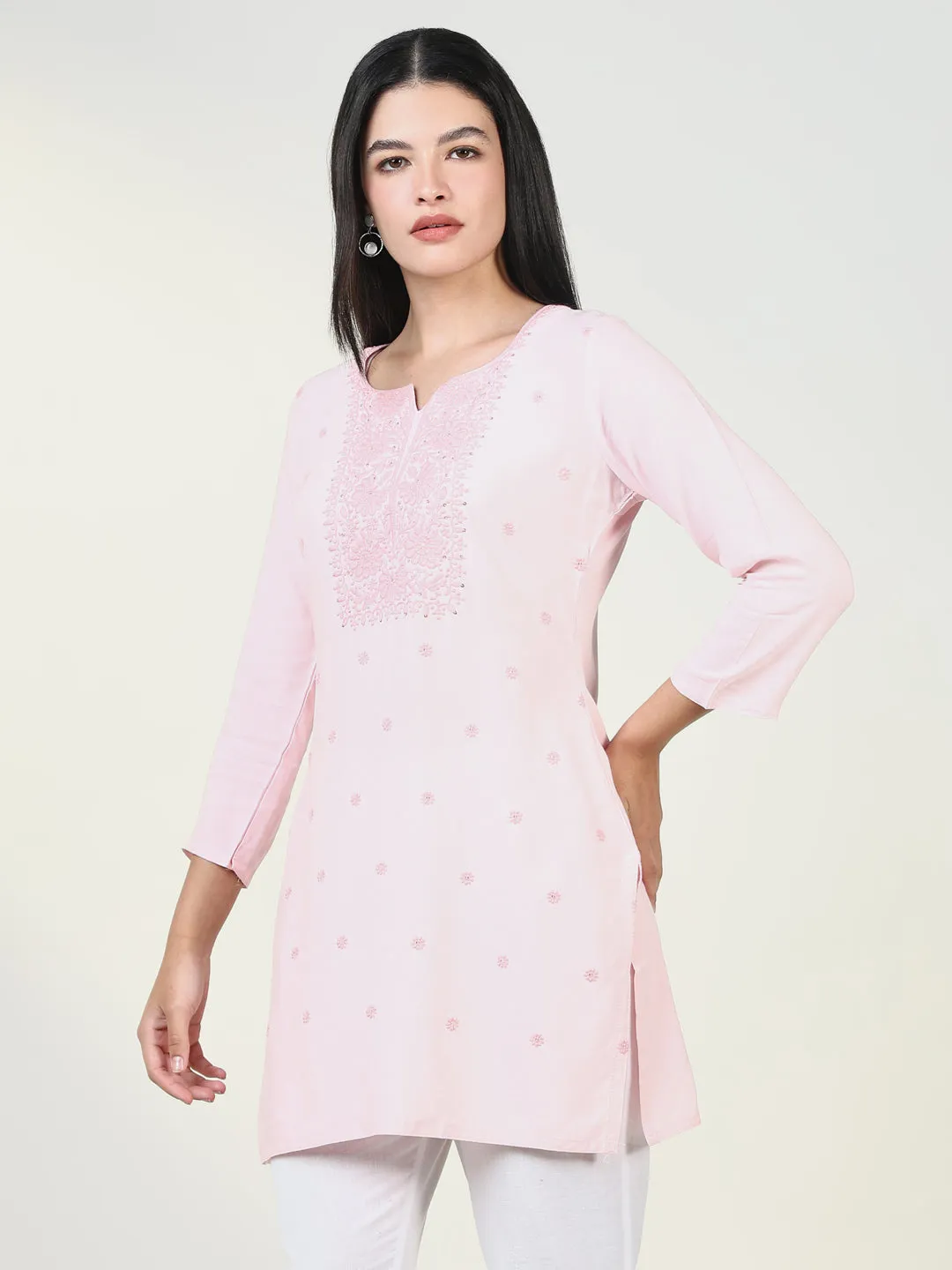 Women Pink Solid Straight Kurti